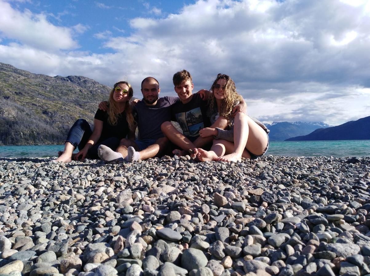 Huellas Hostel Lago Puelo Eksteriør billede